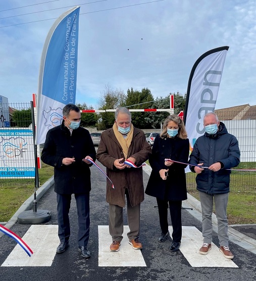 Coupage ruban aire villeneuve en chevrie A13 covoiturage